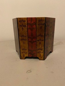 Wooden Plant Holder