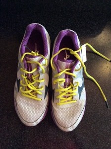 Tennis shoes, size 7 12