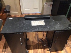 Manicure Table