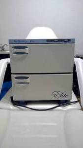 Hot towel warmer