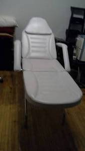 AGS Beauty eyelash chair