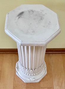 lot 39 image: Plaster Pedestal
