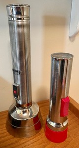 lot 76 image: Flashlights, Batteries and More
