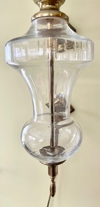 lot 86 image: Wonderful Vintage Wall Lamp
