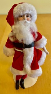lot 150 image: Santa Sensations