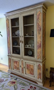 lot 101 image: Large Colorful Display CabinetHutch