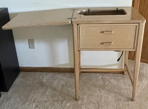 lot 171 image: Vintage Sewing Table (no sewing machine)
