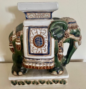 lot 184 image: Exciting Ceramic Elephant Stand