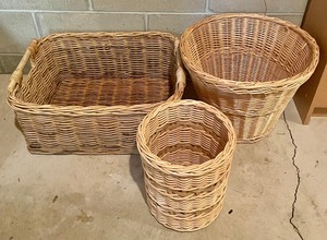 lot 190 image: Baskets