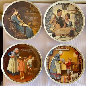 lot 240 image: 8 Norman Rockwell Collectable Plates
