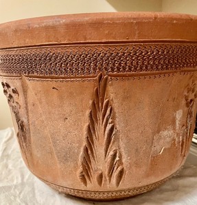 lot 280 image: Terra Cotta Planter