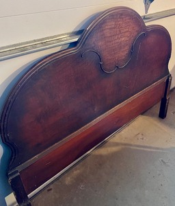 lot 276 image: Vintage Double Headboard