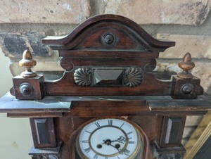 lot 143 image: Vintage Wall Clock