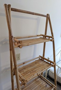 lot 149 image: Collapsible Bamboo Shelf