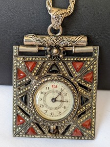 lot 287 image: Sterling Silver Watch Necklace