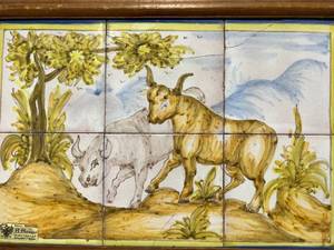 lot 62 image: Bull Tile Picture