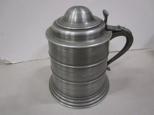 lot 39 image: Stein Ice Bucket