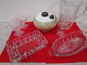 lot 46 image: Lamp Reservoir, Glassware