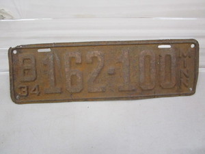 lot 70 image: MN 1934 License Plate