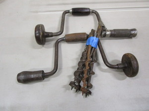 lot 94 image: Vintage Drill Braces & Bits