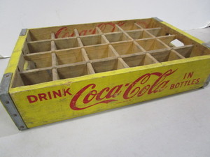 lot 98 image: Coca Cola Bottle Tray