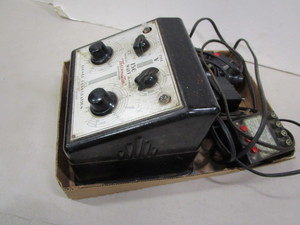 lot 104 image: Lionel Transformers