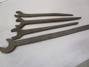 lot 140 image: Antique Wrenches, GN