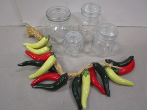 lot 148 image: Storage Jars, Peppers