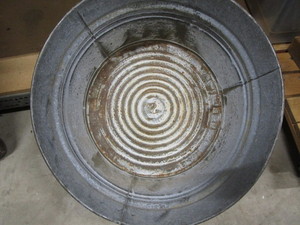 lot 160 image: Galvanized Wash Tub