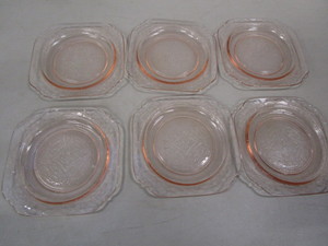lot 171 image: Pink Depression Luncheon Plates