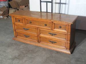 lot 12 image: Sturdy 65 dresser Heavy Duty - used