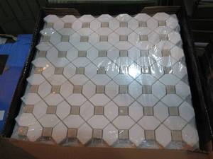 lot 4 image: Bianco Dolomite Crema Dotty 12.4 in. x 12.4 in. x 10 mm Polished Marble Mosaic Tile (32.1 sq. ft.)