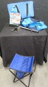 FOLADABLE CHAIR WITH BAGS AND MORE