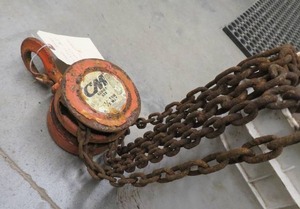CHAIN HOIST