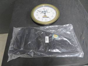 HAND GUN CASE WITH CLOCK