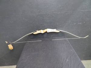 RECURVE BOW