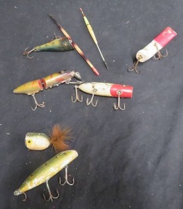 VINTAGE LURES