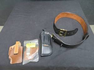 PISTOL HOLSTERS WITH BELT