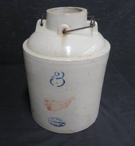 RED WING CROCK
