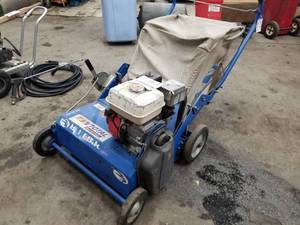 Bluebird S22H5DA Lawn De-Thatcher