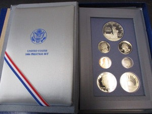 1986 Statue of Liberty Prestige Set 1oz Silver Liberty Comm w Complete Proof Set and Clad Commemorative in OGP
