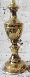 lot 12 image: Heavy Brass Urn Pedestal Table Lamps
