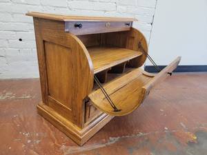 Vintage Oak Dough Box