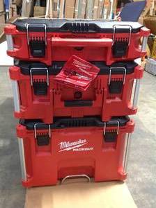 Milwaukee  PACKOUT 22 in. Modular Tool Box Storage System see pictures