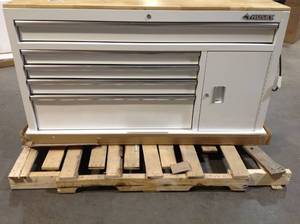56 in. W 5-Drawer 1-Door, Deep Tool Chest Mobile Workbench in Gloss White with Hardwood Top by Husky Customer Returns See Pictures