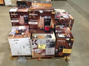 Pallet with assorted Keurig Coffee Makers Customer Returns various models and conditions see pictures