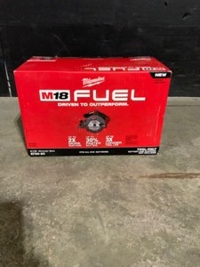 Milwaukee M18 FUEL 18-Volt Lithium-Ion Brushless Cordless 6-12 in. Circular Saw (Tool-Only). See Pictures