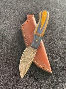 Custom Damascus Steel Knife