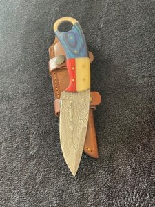 Custom Damascus Steel Knife