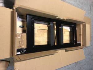 Ready-to-Assemble 6 ft. Folding Adjustable Height Solid Wood Top Workbench in Black not used